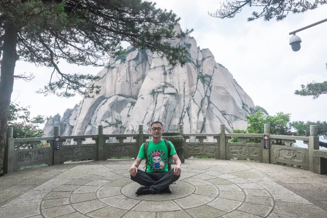 五岳中的南岳位于哪个省,九华山和天柱山哪座更值得游一游