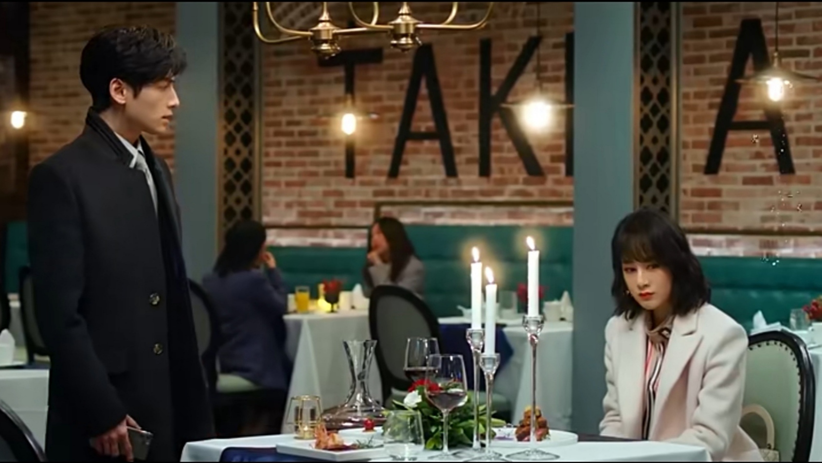 半是蜜糖半是伤的爱情,半是蜜糖半是伤表白成功