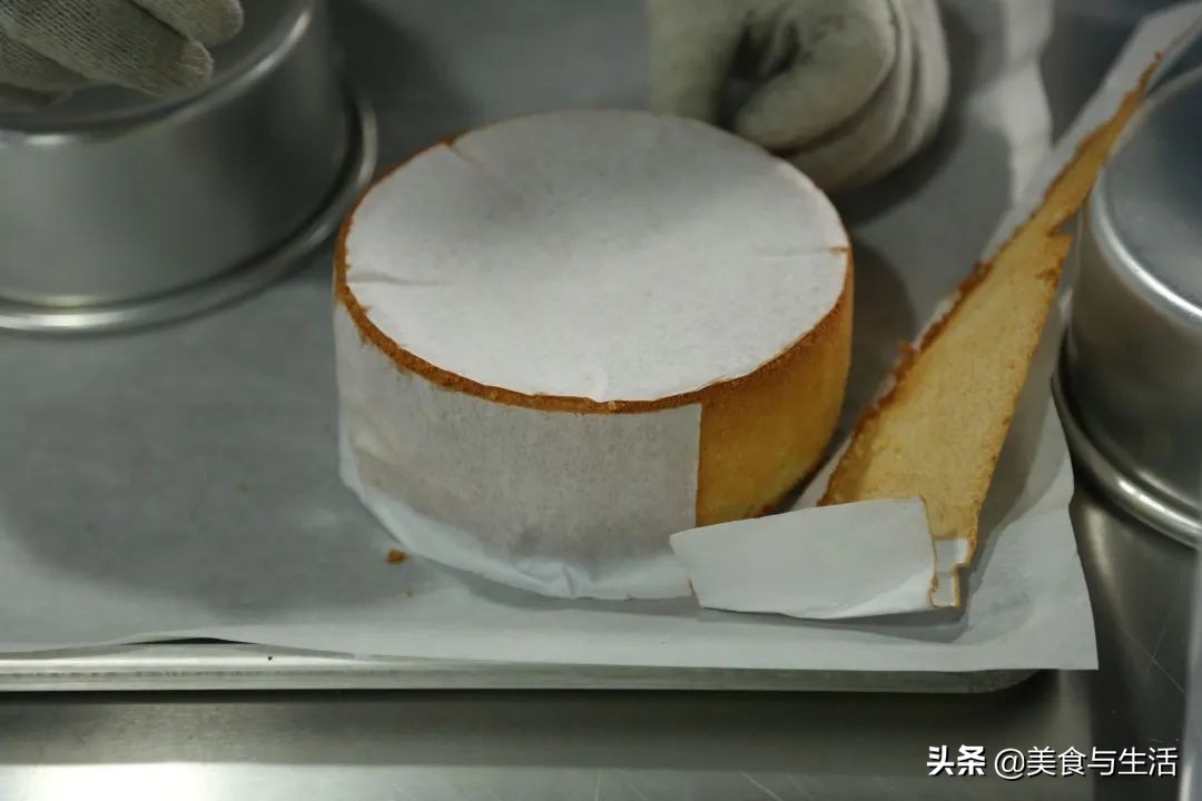 草莓奶油蛋糕教程来了你学会了没,韩国草莓蛋糕