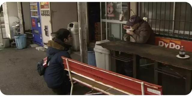 在日本的自助贩卖机里，你能买到全宇宙