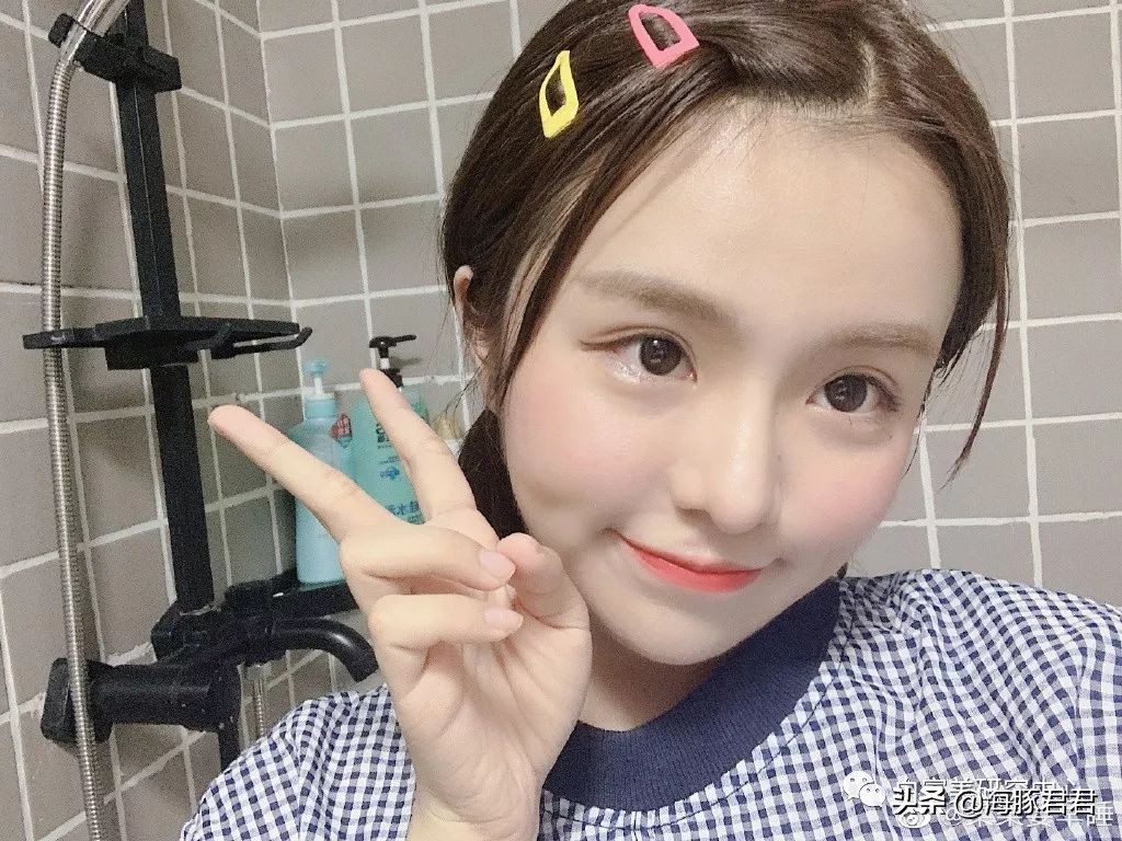 北京小公主靠吸猫血成百万大V，直播整容、大照骗、2年养死3只猫