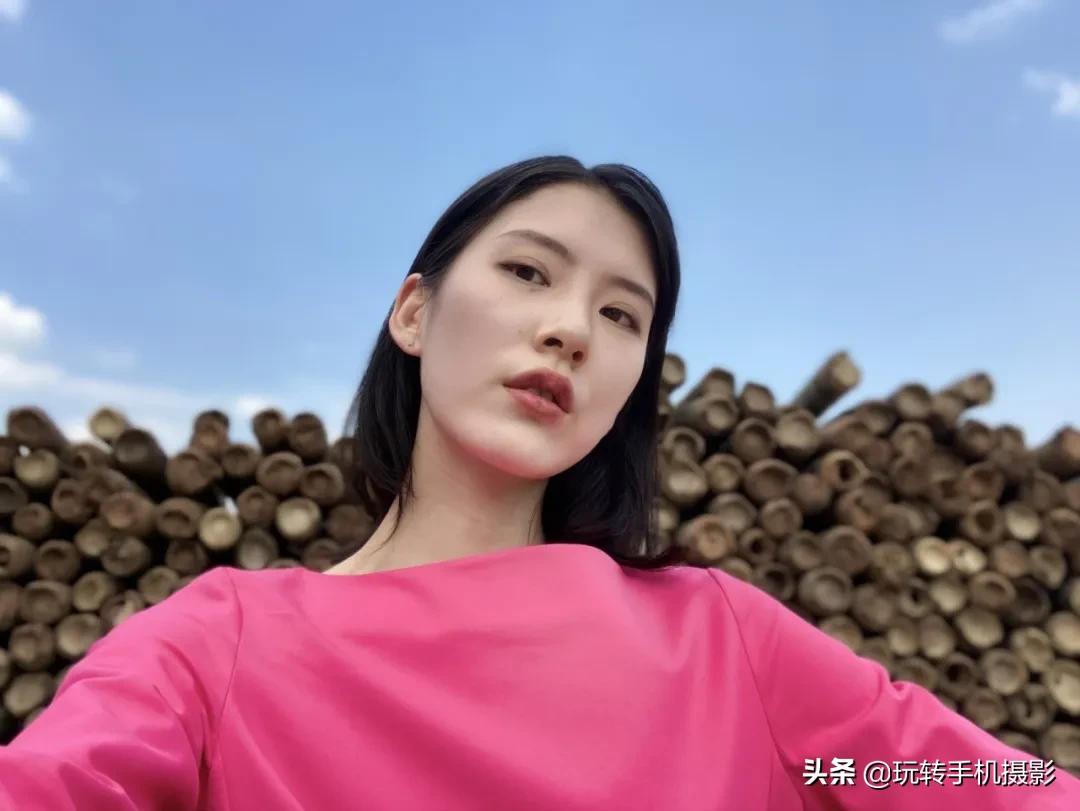 真羡慕那些拍照不用修图的女孩子,为什么那么多人喜欢iphone拍照