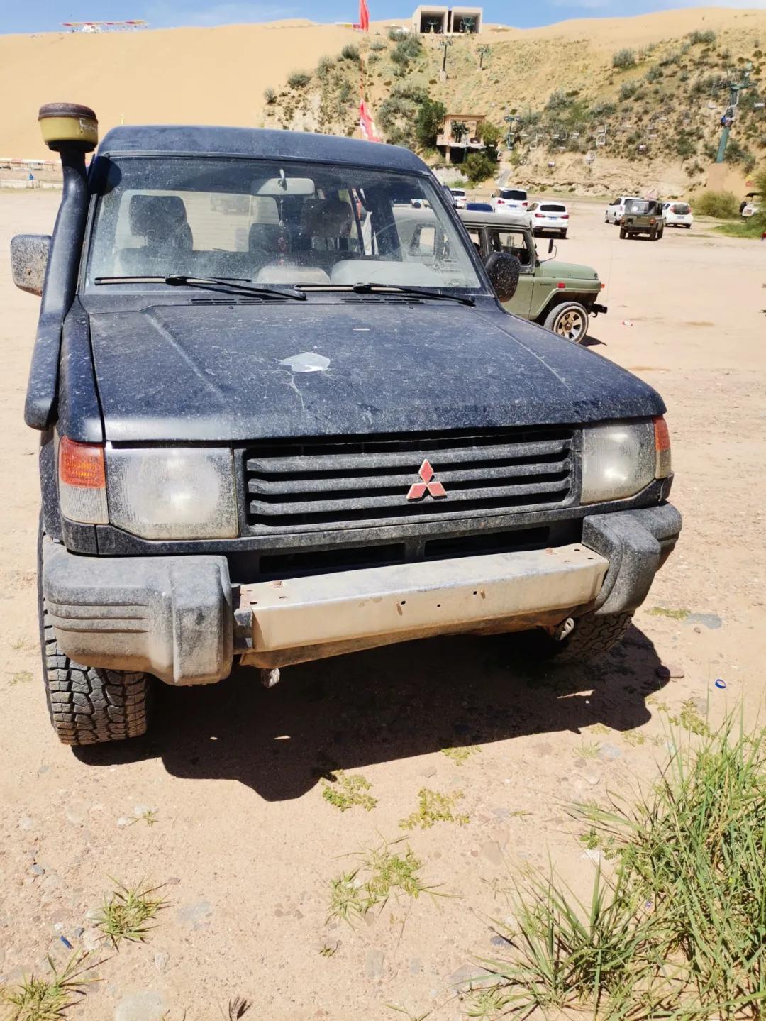 不文明行为随手拍|冒用著名景区名号“拉客”报废车辆用作“冲浪越野”