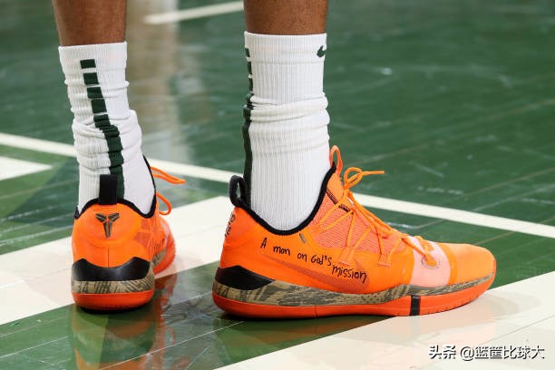 塔图姆秀,凯尔特人塔图姆穿的什么球鞋