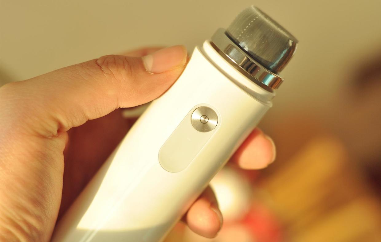 须眉超声波洁面仪,须眉声波洁面仪