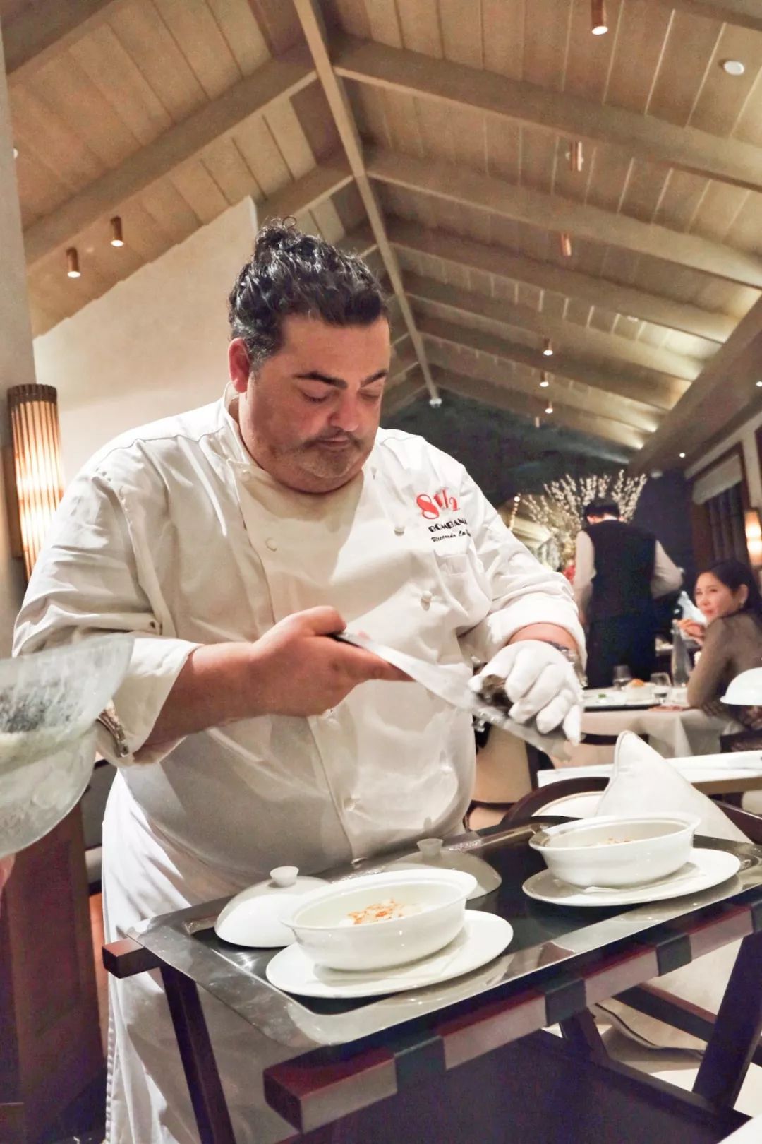 上海最贵的十大顶级餐厅排名,体验亚洲最贵的上海餐厅