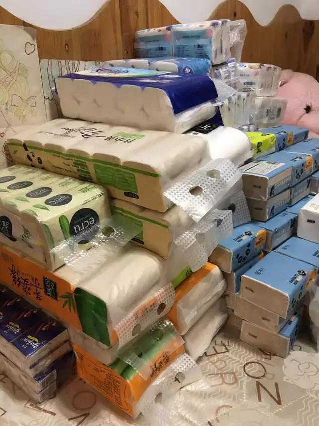 摆摊卖纸巾创业项目怎么样,摆地摊卖纸巾的项目靠谱吗