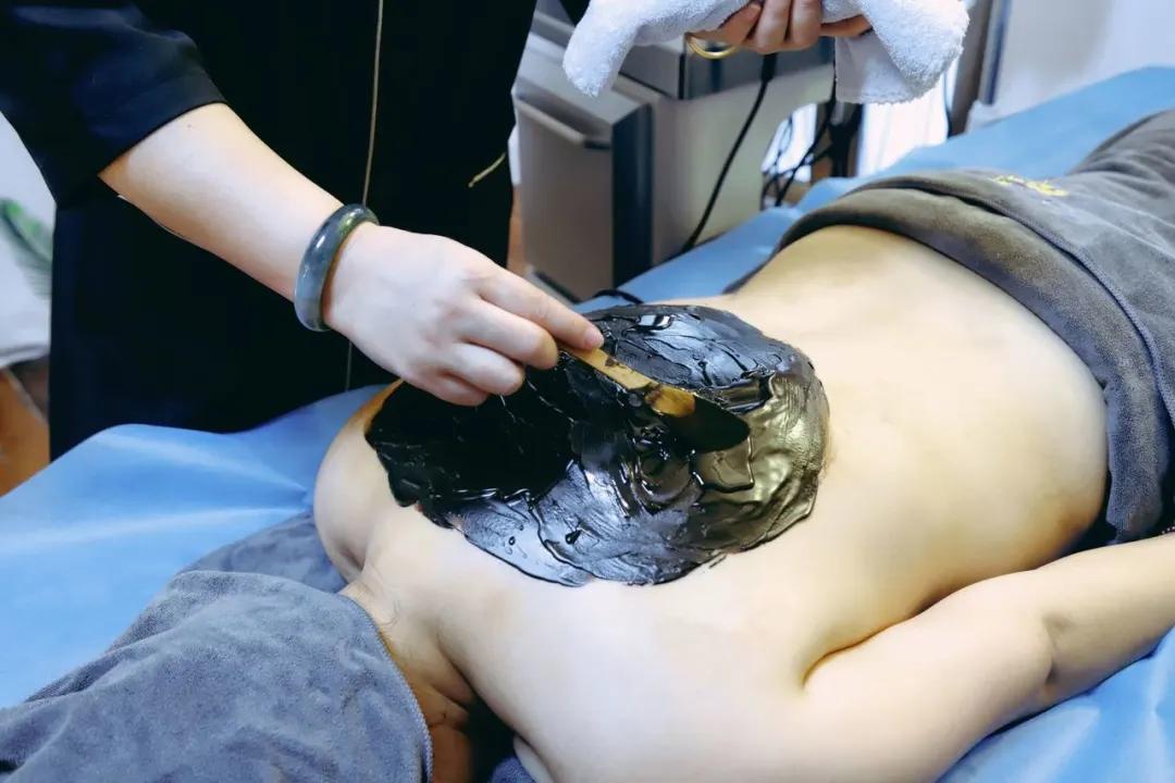 酵素浴最火的视频,爆火的酵素浴体验