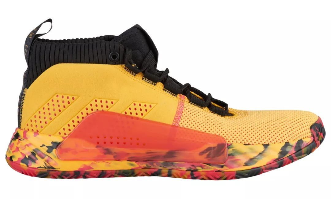 利拉德8新配色发布,利拉德8代适合扁平足吗