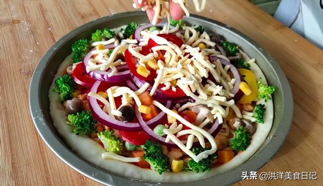 做披萨配料的最简单方法,家庭版披萨最简单做法