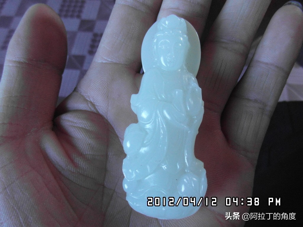 和田玉青海玉俄料韩料怎么区别,和田玉俄罗斯玉青海玉的区别