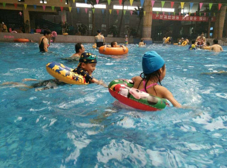 北京运河苑温泉水世界,好似闹市中的“瑶池仙境”,乐在水世界