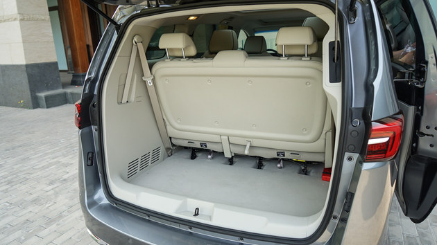 别克gl8陆上公务舱和es的区别,gl8es653t上路要多少钱