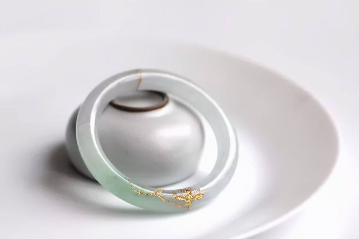 珠宝碎了怎么办,珠宝皮裂怎么修复