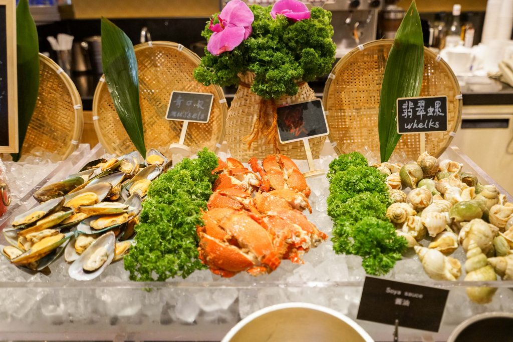 上海扬子江丽笙小龙虾自助餐,上海市扬子江万丽酒店地址