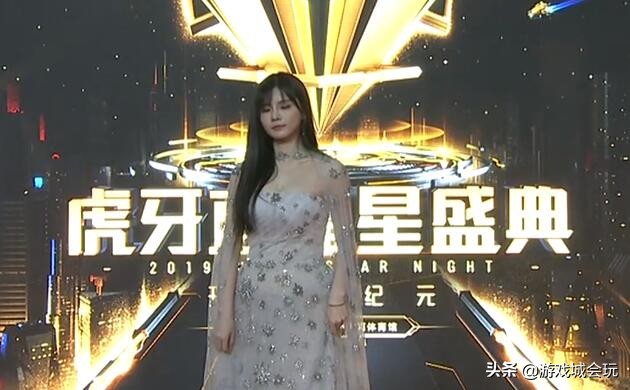 大仙虎牙首秀孤影,孤影巅峰时期和张大仙哪个人气高