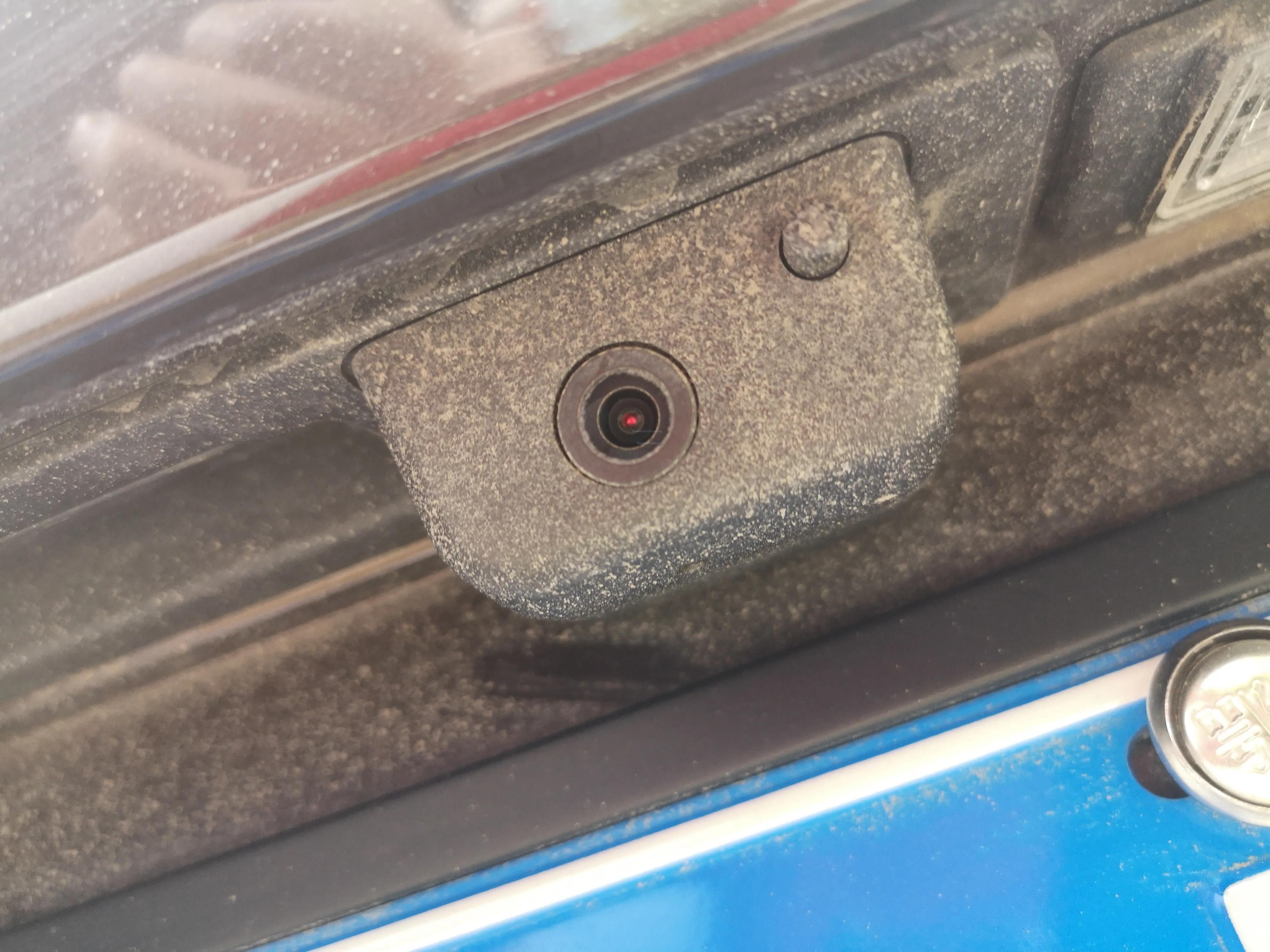 新款别克gl8内饰镜如何调节成视频模式