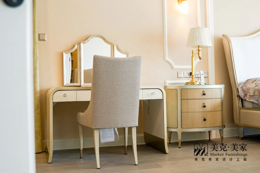 世茂湖滨花园一号楼,世茂湖滨花园188弄