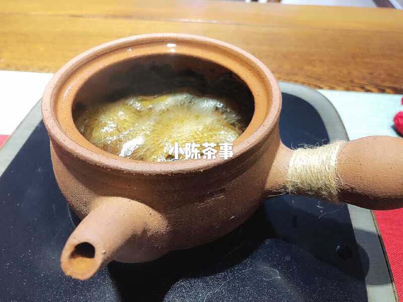 老白茶在保温杯闷一天了还能喝吗,泡老白茶的正确方法和步骤