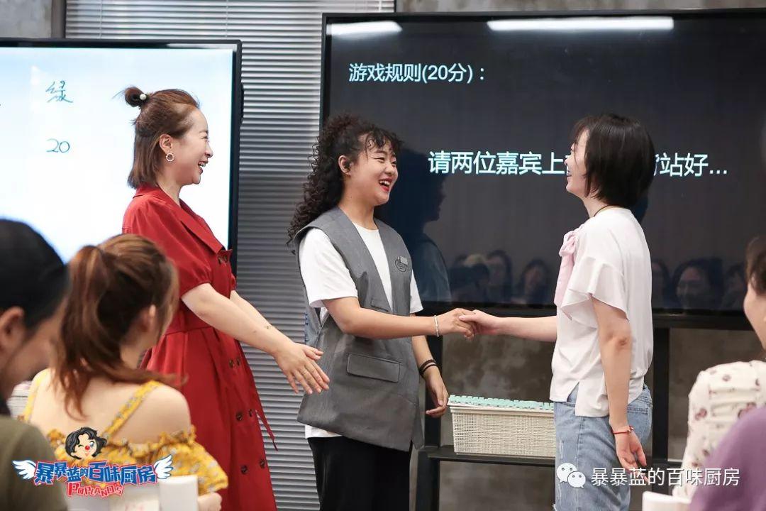 在学校怎么学好化妆技巧,化妆学校学的化妆技巧