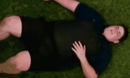 300斤的肥宅穿越异世界逆袭变帅哥,300斤肥胖逆袭变成女神