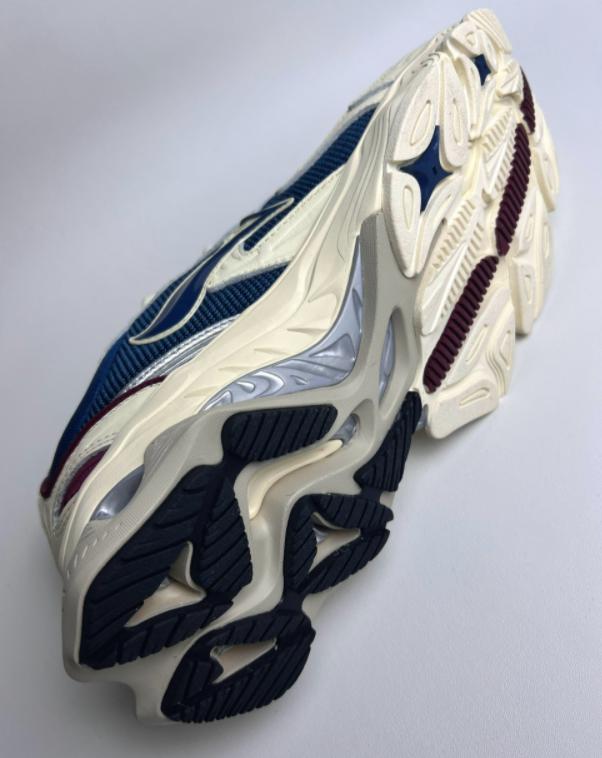 李宁奢侈品,李宁新标老标区别