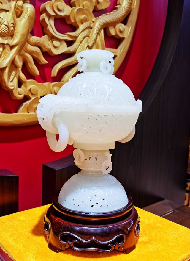 “天工奖”作品介绍——《镂空香薰》