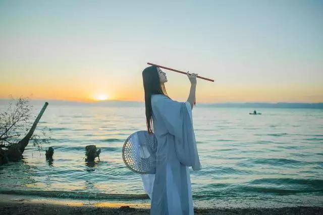 那些唯美的古代情诗,中国古代情诗100句脱单必备