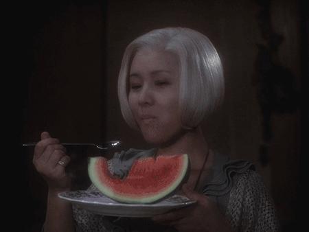 日本人就从来不抱怨苹果太贵