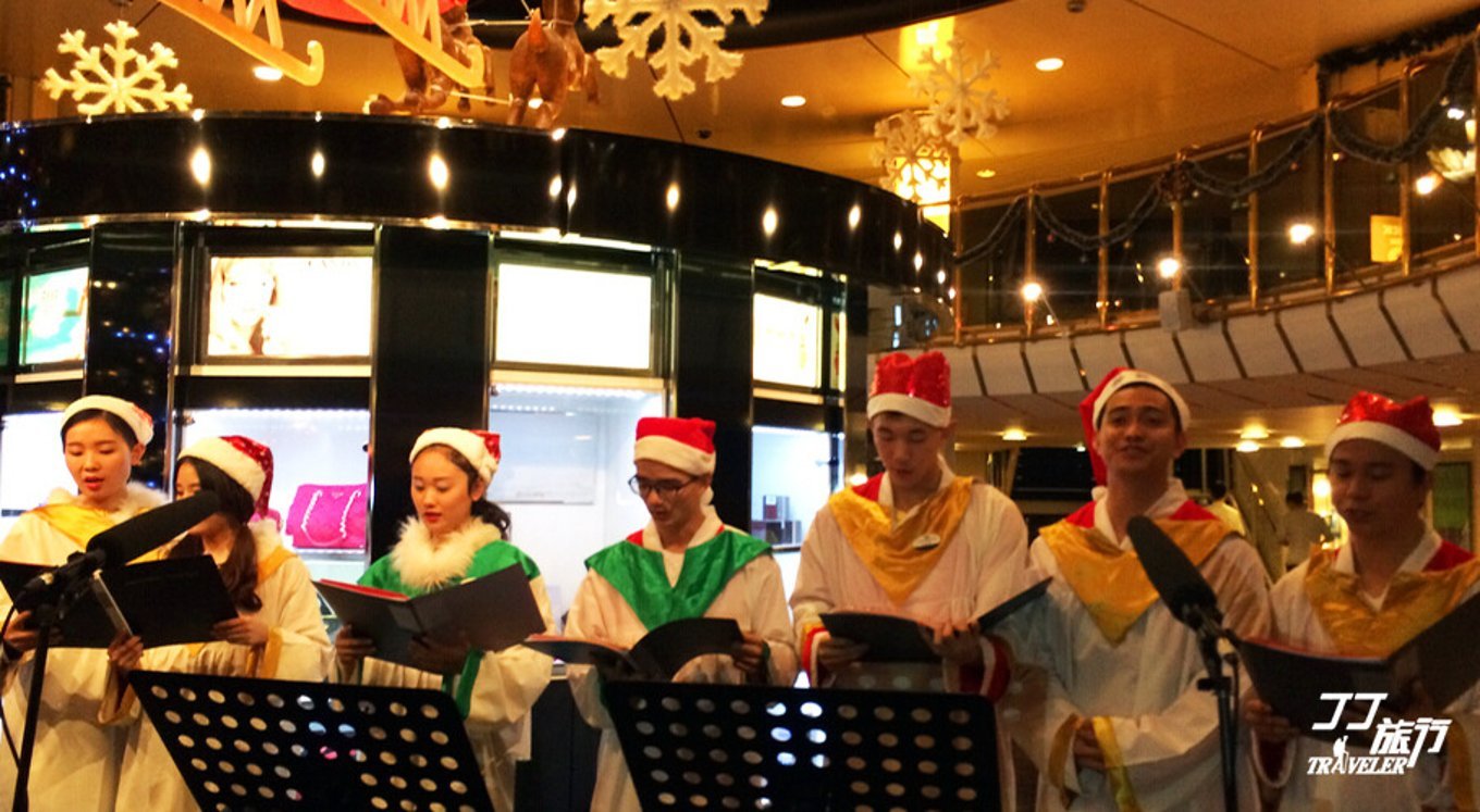 形容一个邮轮很豪华很大怎么说,不动声色可以形容美景吗