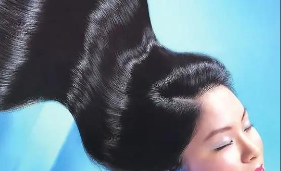 养发真的让头发变柔顺吗,洗头发让头发变得更柔顺的方法