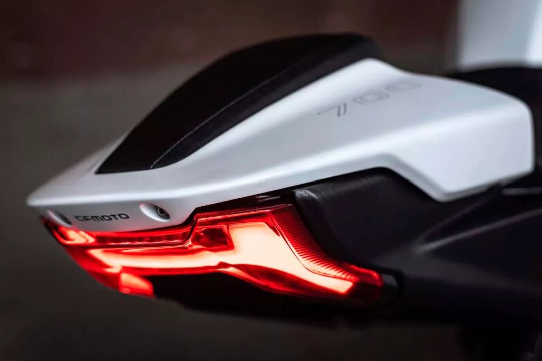 春风700cl-xadventure版,北京车展春风700cl-x运动版