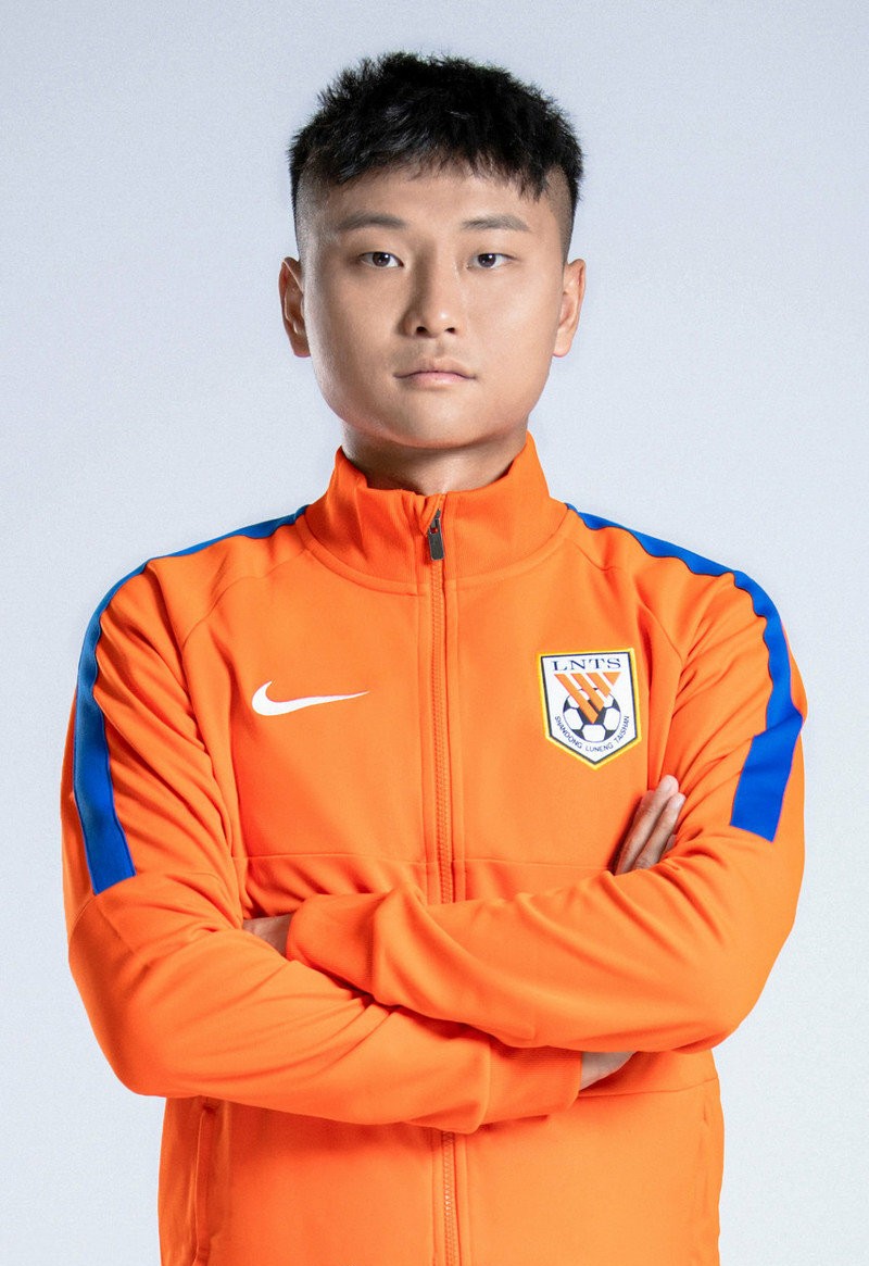 鲁能本赛季未出场球员:李海龙、陈科瑞最尴尬，蔺国玉等是未来