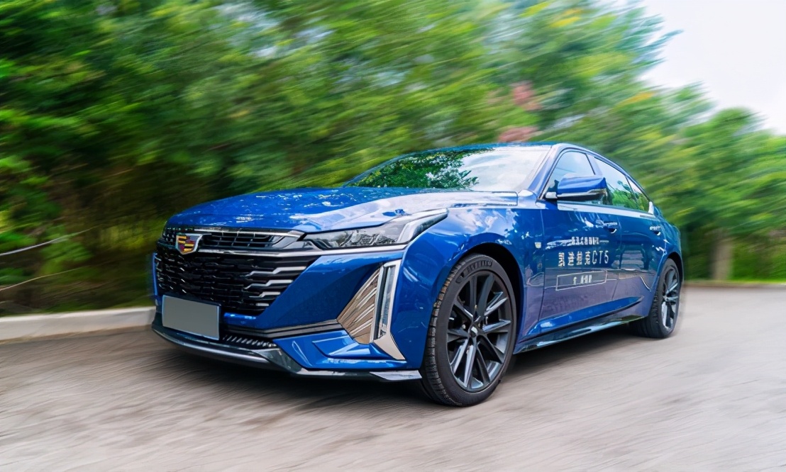 二手车推荐凯迪拉克吗,二手车保值率低值得推荐