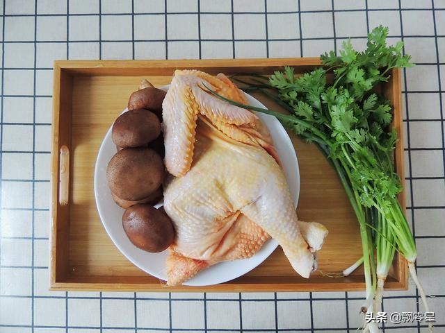 火锅鸡鲜香麻辣,泊头麻辣火锅鸡的正宗做法