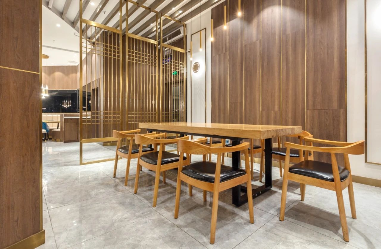 古镇小吃店装修设计,小城故事餐厅logo设计