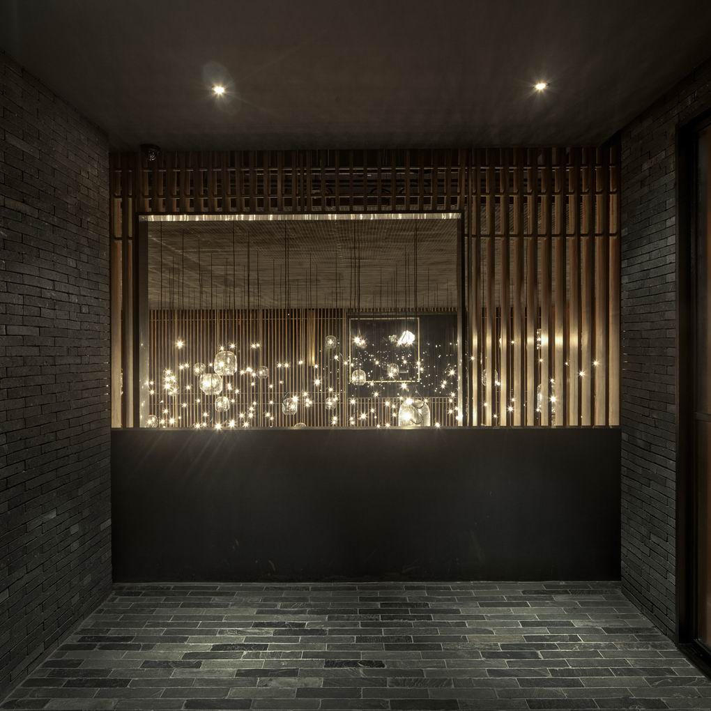 餐饮空间玄关图,深圳华苑一号餐饮空间