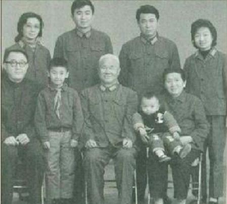 陈东平枪决,陈东平被枪决时多少岁