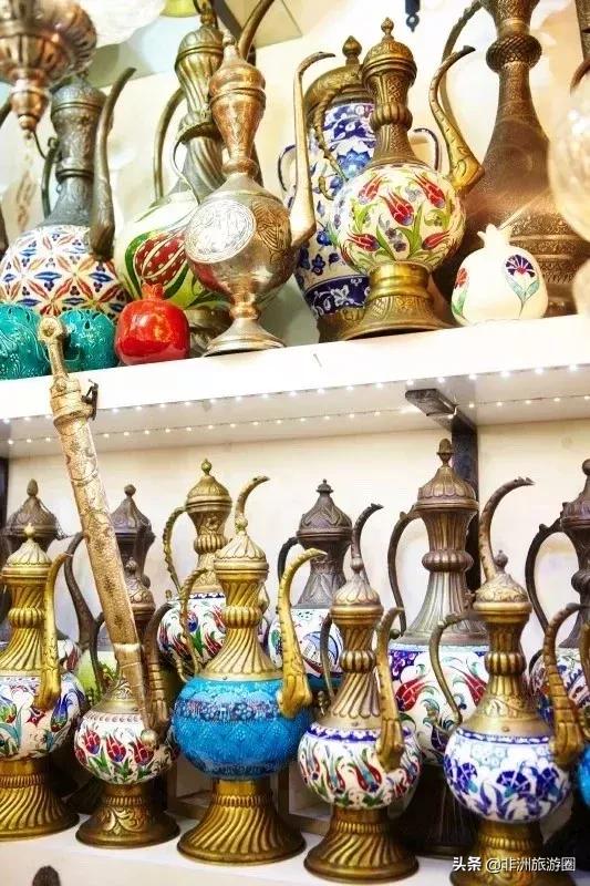 深入了解一座城市的方法，LP又帮你找到了一个