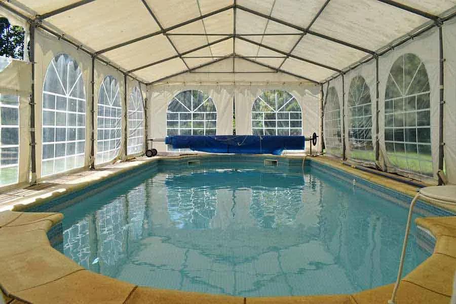 法国酒庄葡萄酒价格暴跌,法国古堡庄园甩卖房子