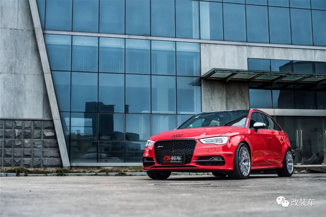 奥迪a3升级17款前杠,奥迪a335tfsi改装