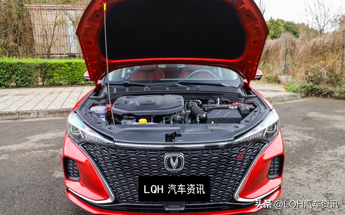 手握15万想买豪华suv,手握1000万买啥车