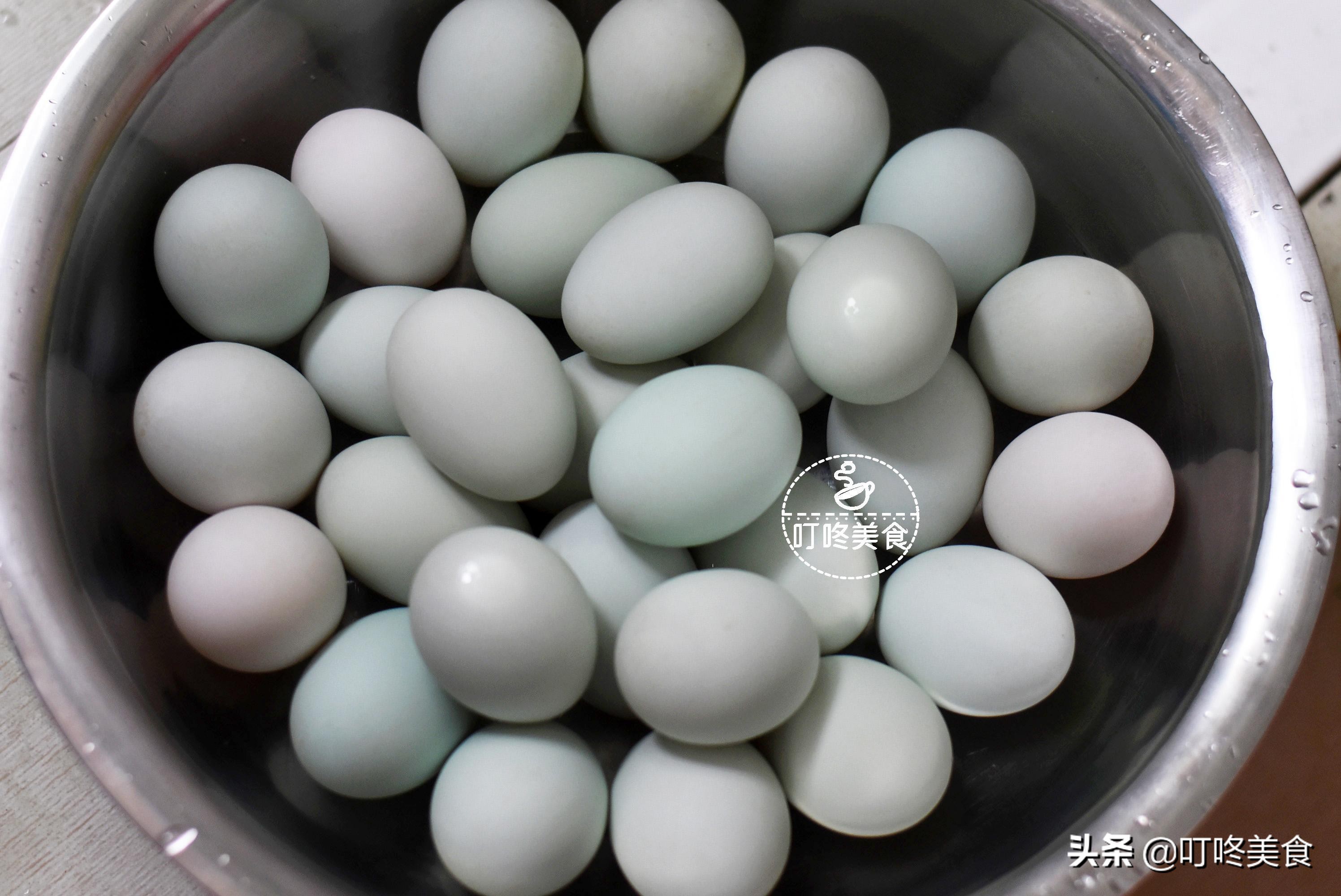 想吃咸鸭蛋但不是很咸怎么办,想吃咸鸭蛋有哪些好方法