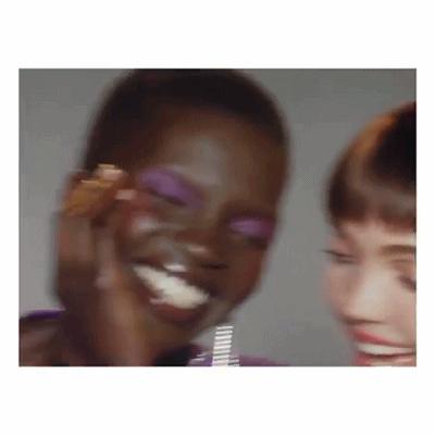 买不起昂贵的包包,买不起奢侈品包却想买香奈儿