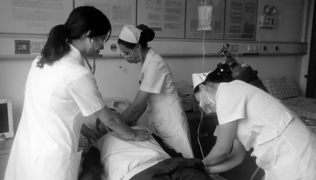 安乃近退烧片退烧吗,退烧神药安乃近