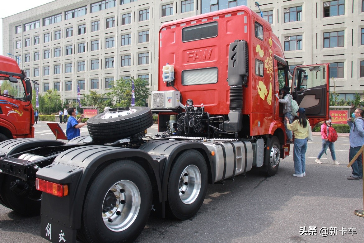 解放j6带卫生间的车,jh6带卫生间的卡车