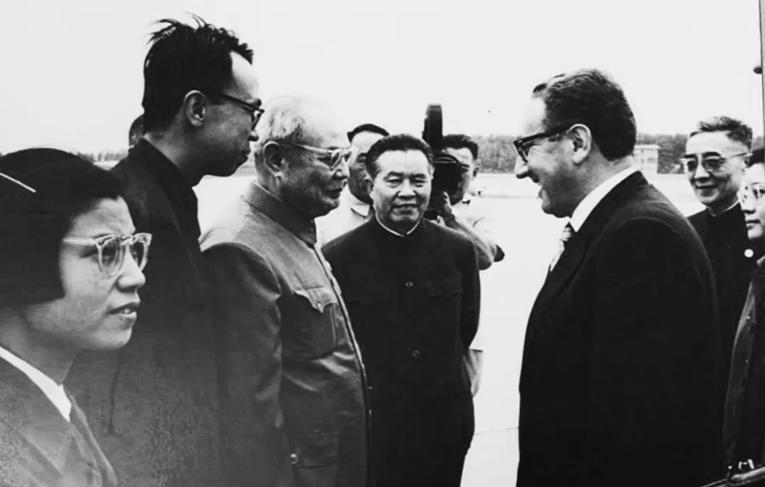 巴基斯坦政治环境,巴基斯坦外交地位