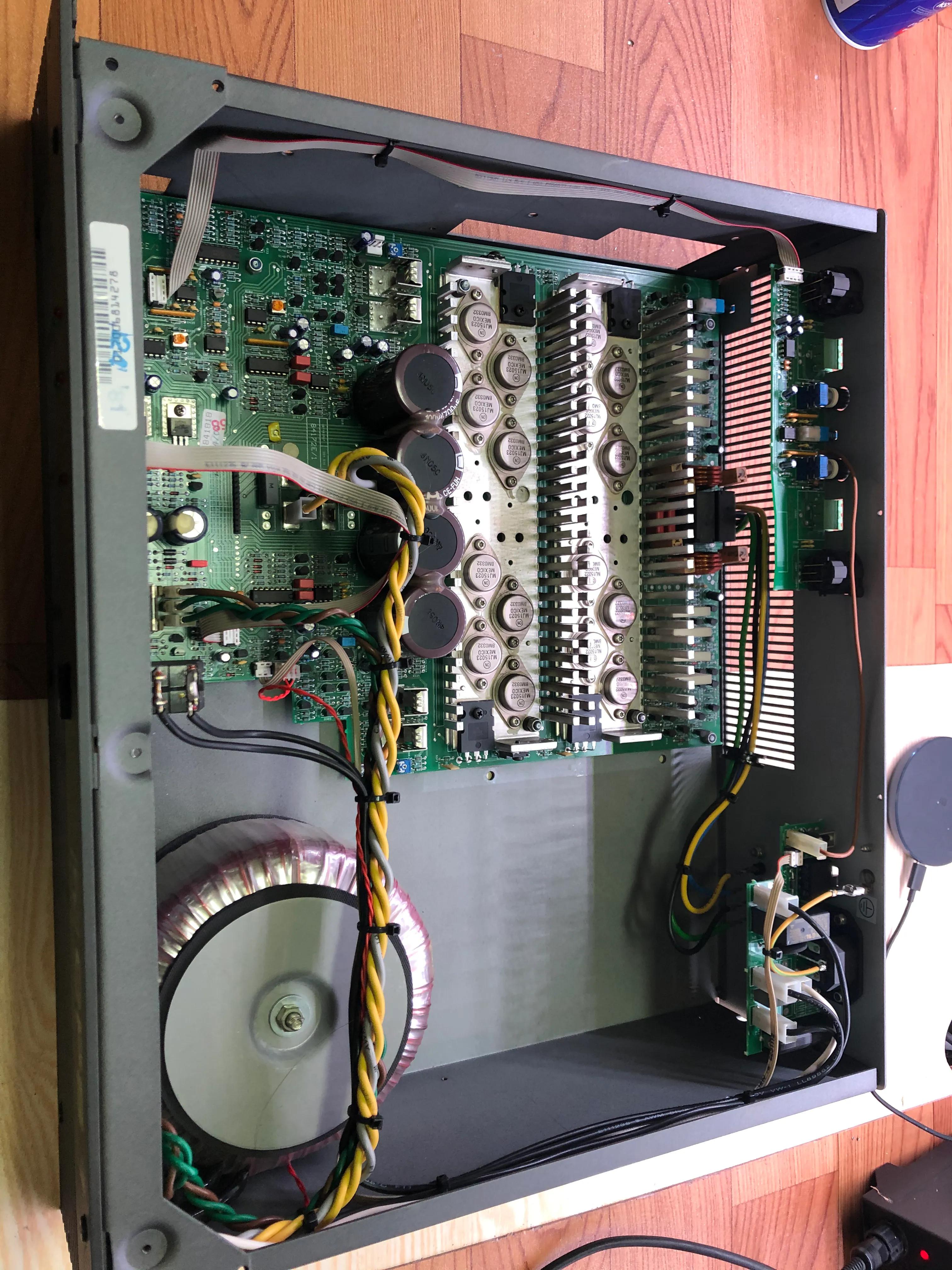 专业功放维修电路图,功放显示屏修理