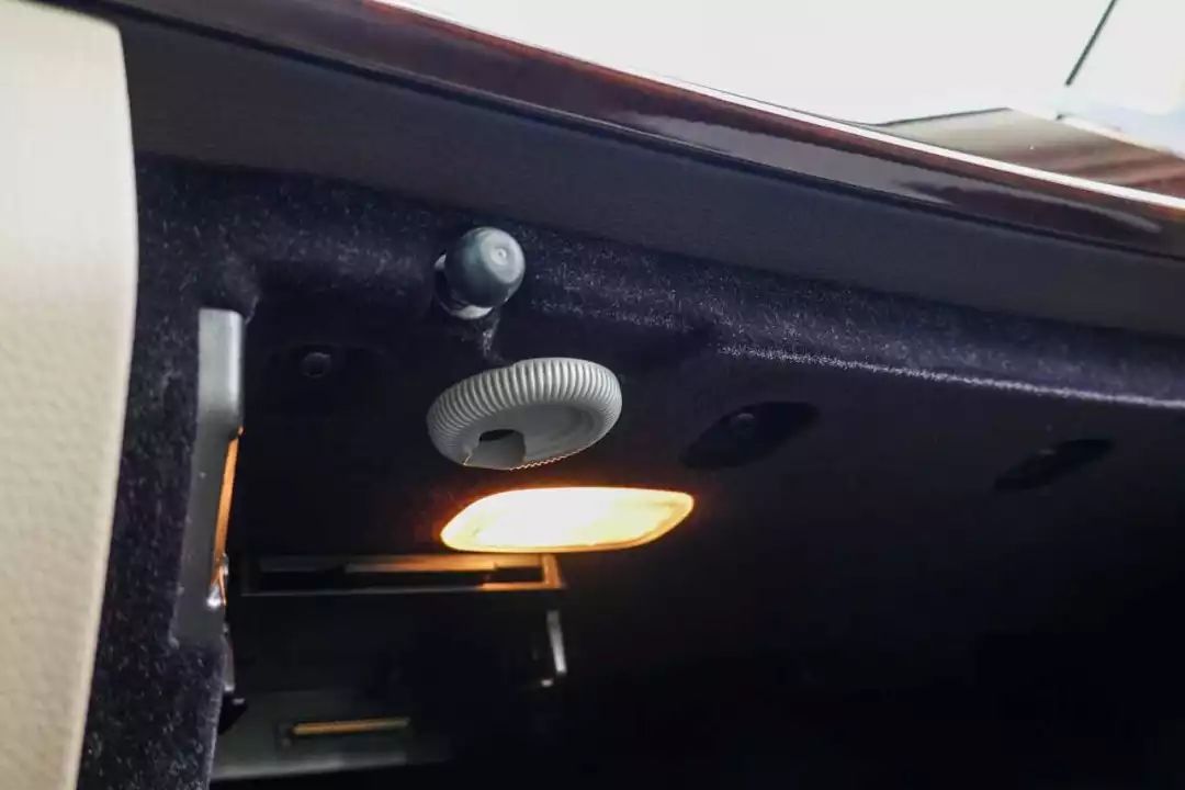 14万买奔驰C,6年只跑2万公里,收藏级