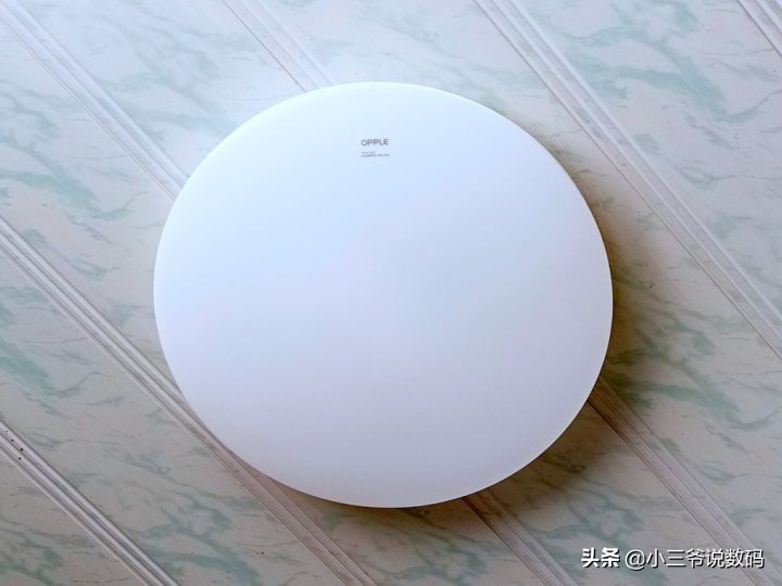 欧普智能吸顶灯有哪几款,欧普智能吸顶灯全光谱